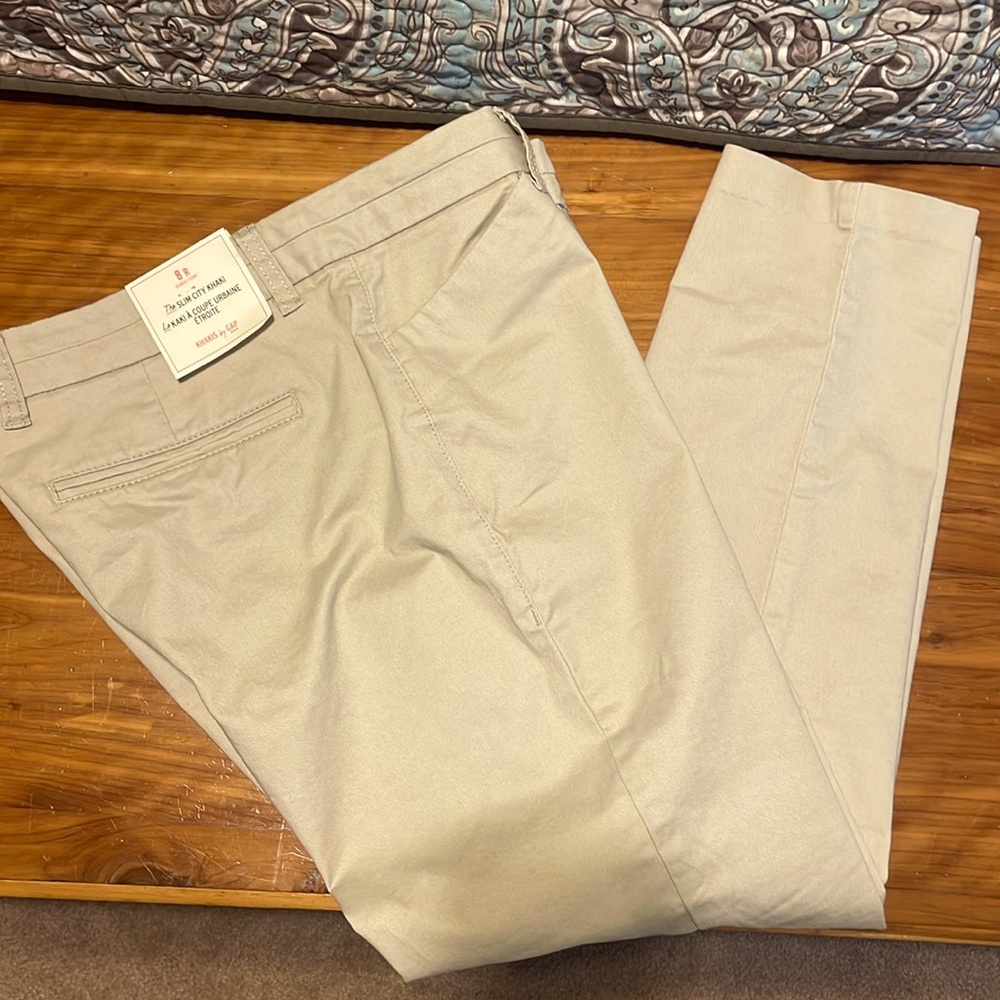Khaki capri by GAP